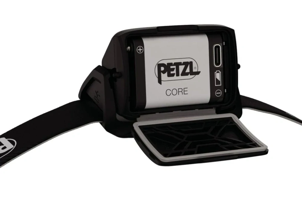 Petzl Actik Core 2025 zelená